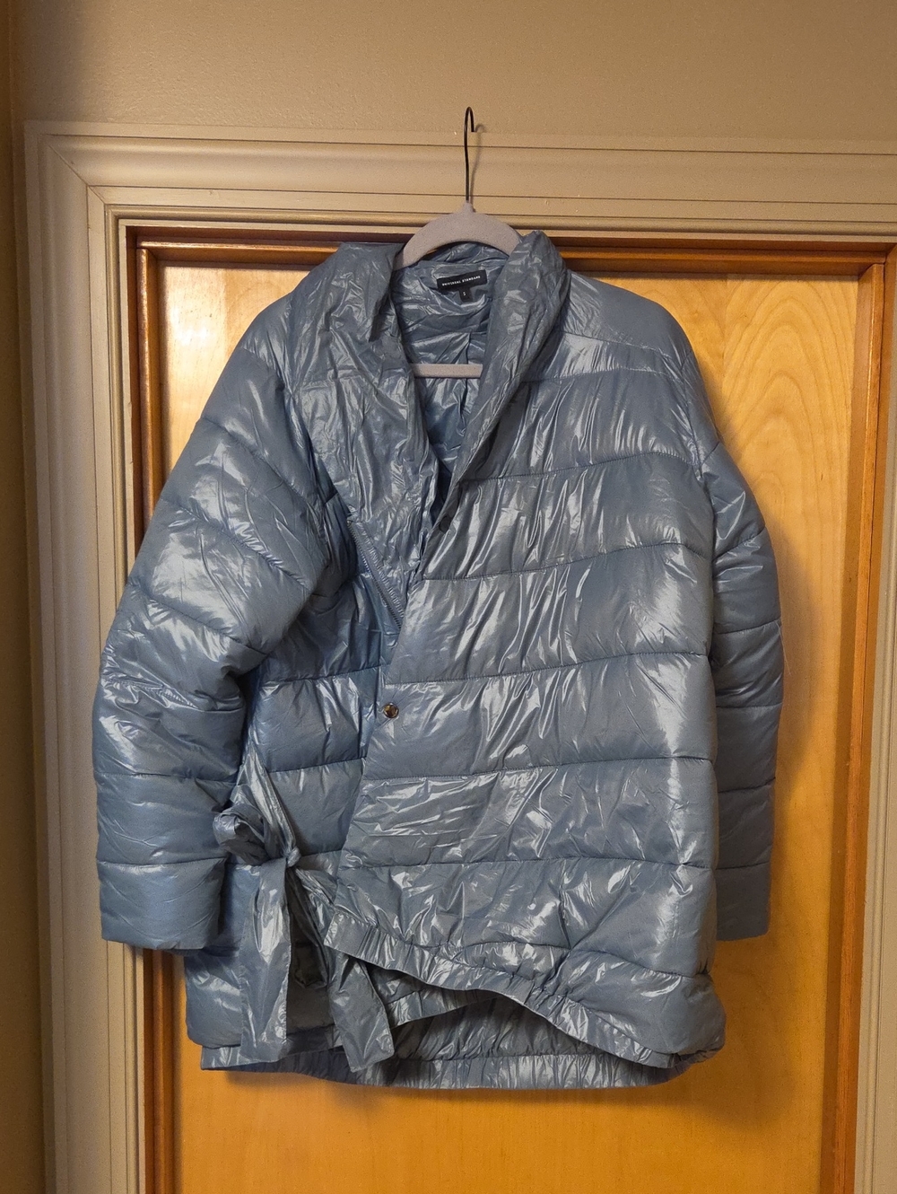 Universal Standard Kanda Puffer Slate Blue